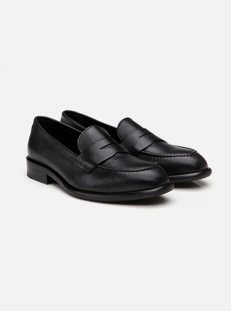 
                      
                        Adler Black Women's Leather Shoes
                      
                    