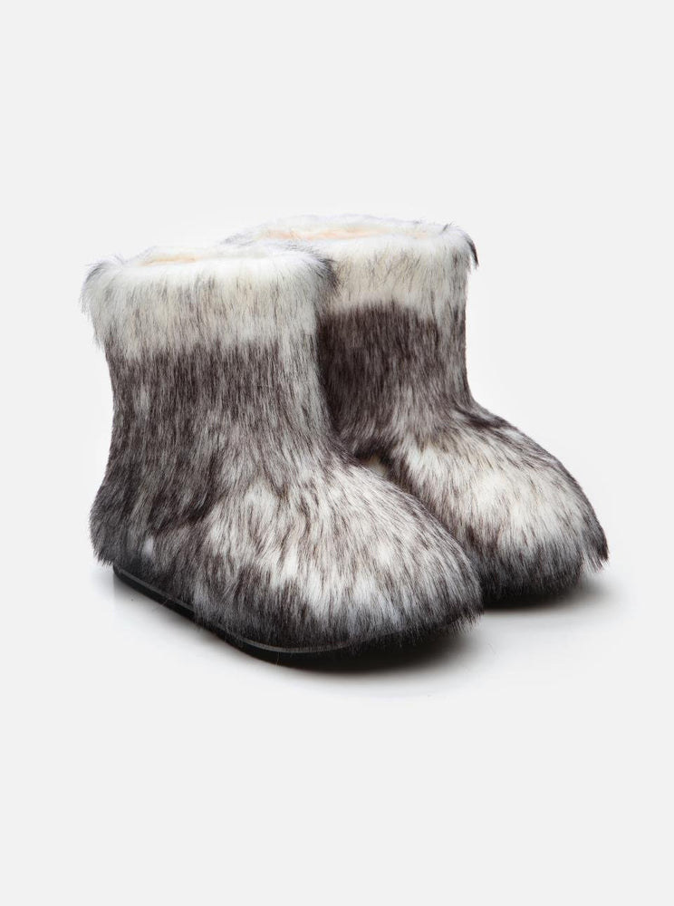 Apreski White Women's Faux Fur Boots