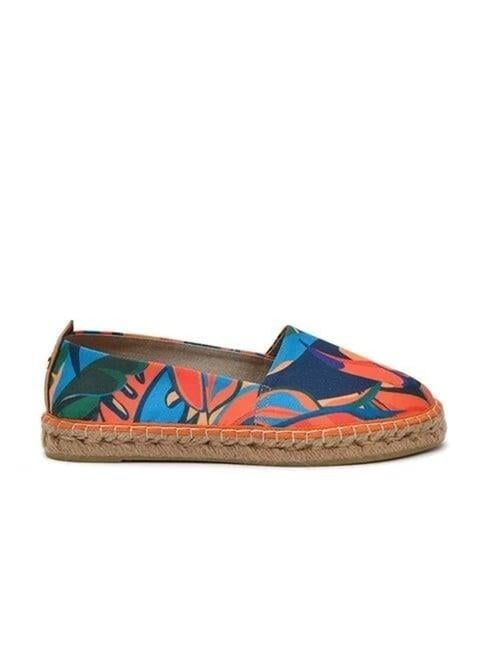 
                      
                        Artsy Green Women's Flat Espadrilles
                      
                    