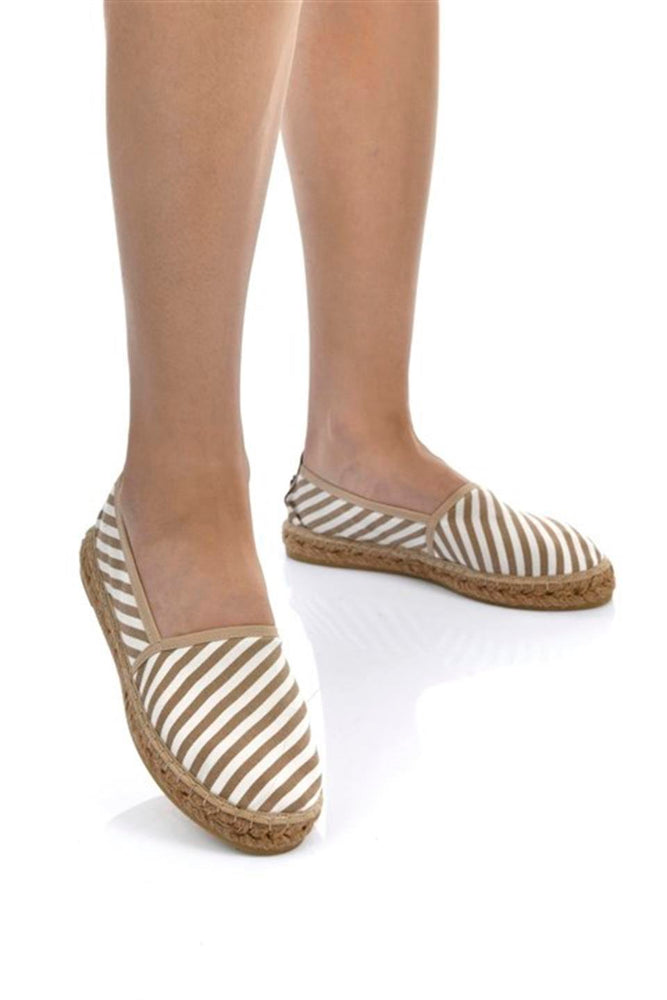 
                      
                        Diega Beige Women's Flat Espadrilles
                      
                    