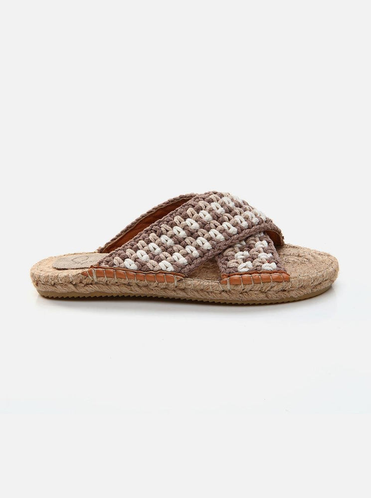 
                      
                        Kinsee Tan-Ecru Women's Espadrille Slippers
                      
                    