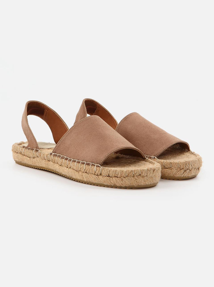 Milena Toprak Women Espadrille Sandals