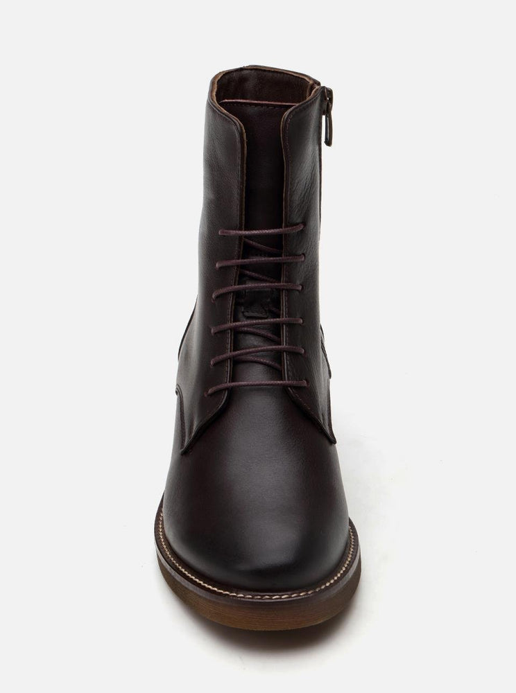 
                      
                        Steeve Brown Women's Leather Boots
                      
                    